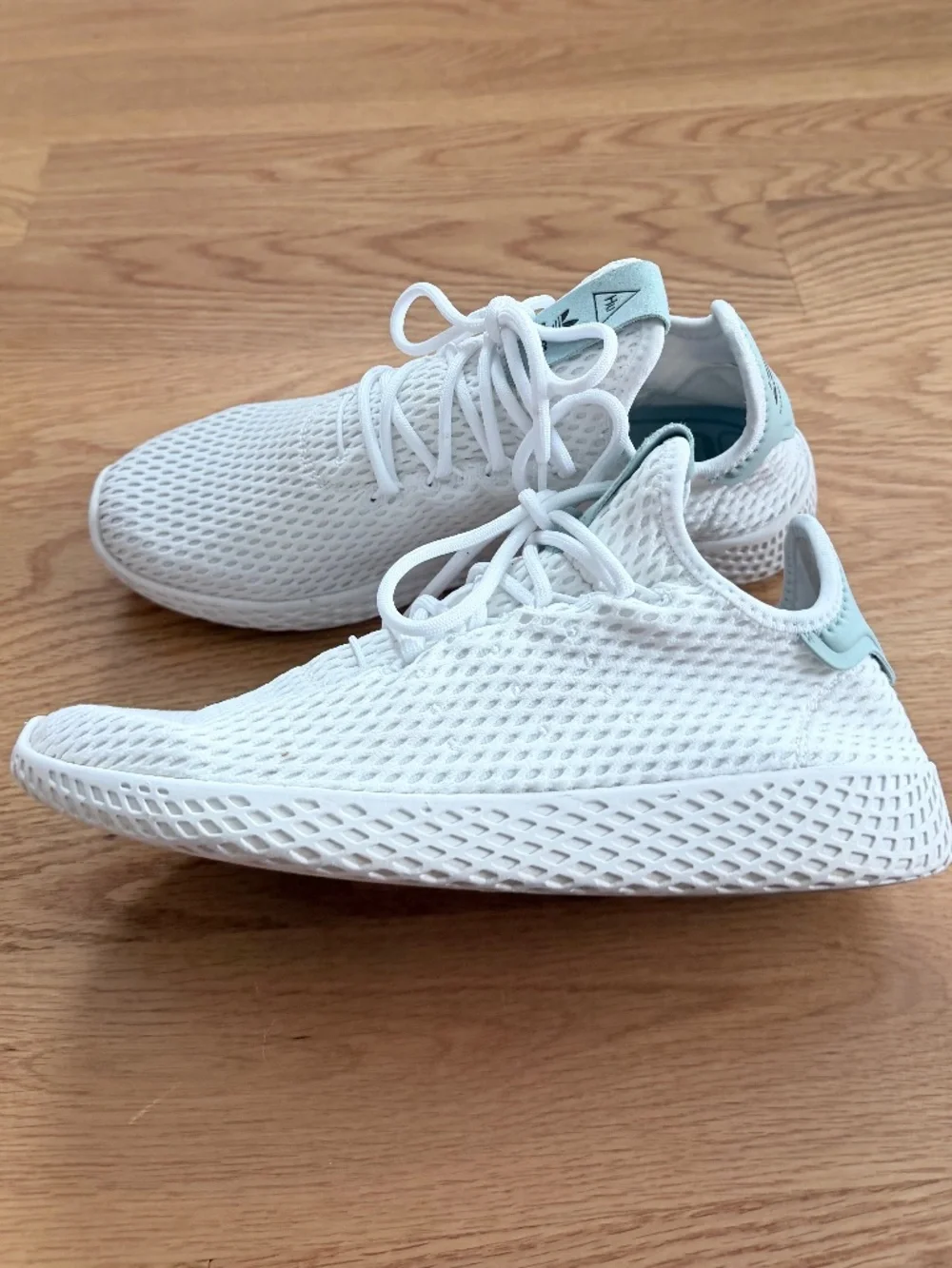 adidas x Pharrell Williams Tennis Hu J --NWOT (6.5)